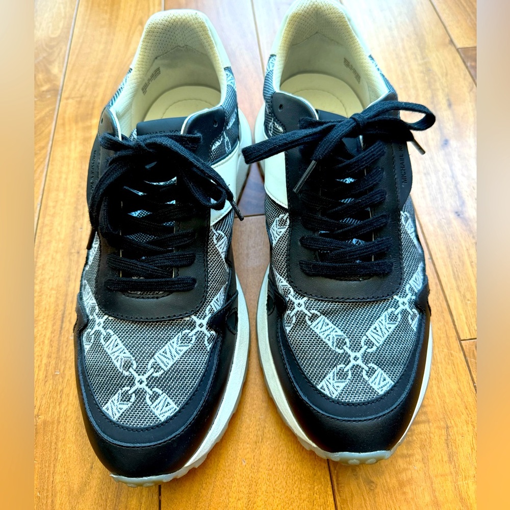Michael Kors Men's Miles Trainer Logo sneakers, size 10, used